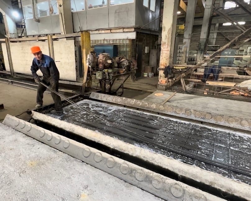 НАПРЯЖЕННЫЙ БЕТОН